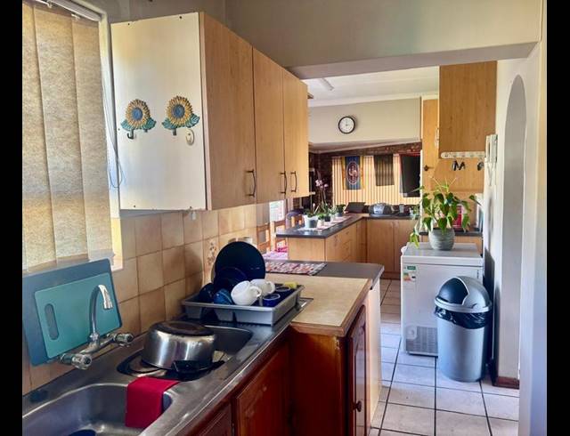 3 BEDROOM HOUSE FOR SALE IN HEIDERAND